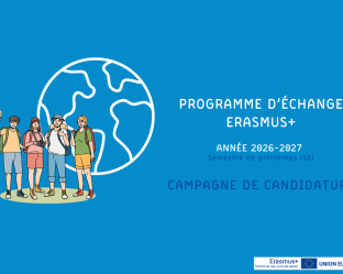 Un groupe d'&eacute;tudiants pr&ecirc;ts &agrave; partir en s&eacute;jour international